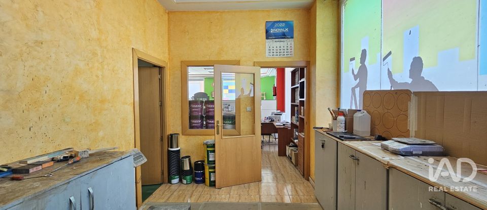 Tienda / local comercial de 449 m² en Poligono Industrial Juncaril (18220)