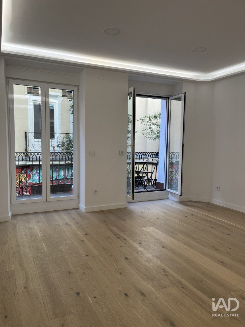 Pis 2 habitacions de 89 m² a Madrid (28004)