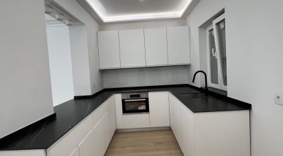 Apartment 2 bedrooms of 89 m² in Madrid (28004)