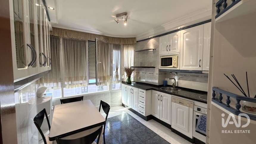 Piso 3 habitaciones de 107 m² en La Bañeza (24750)