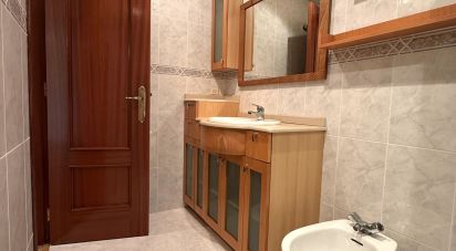 Apartment 3 bedrooms of 107 m² in La Bañeza (24750)