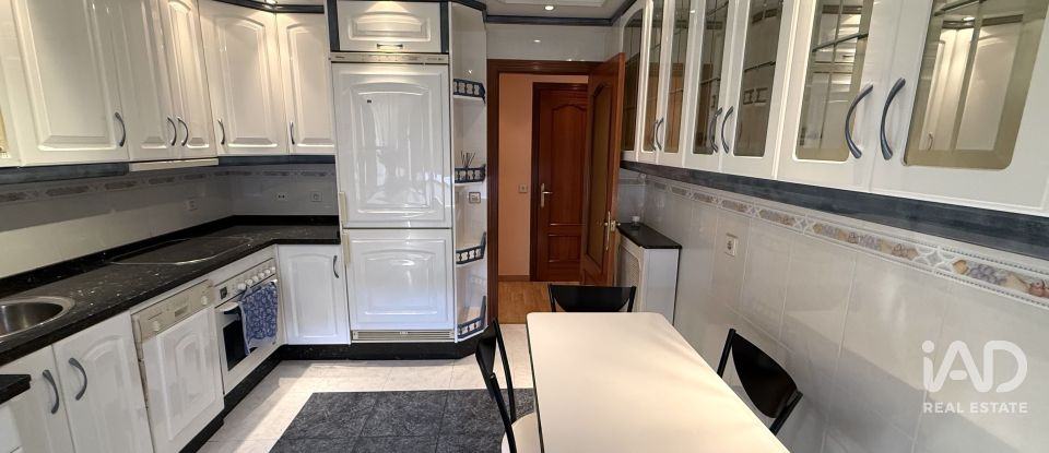 Piso 3 habitaciones de 107 m² en La Bañeza (24750)