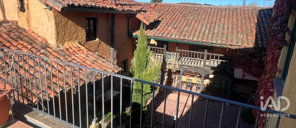 Maison de village 4 chambres de 200 m² à Villavente (24195)