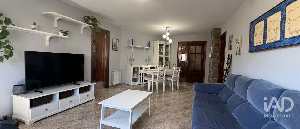 Appartement 4 chambres de 128 m² à Caldes de Montbui (08140)