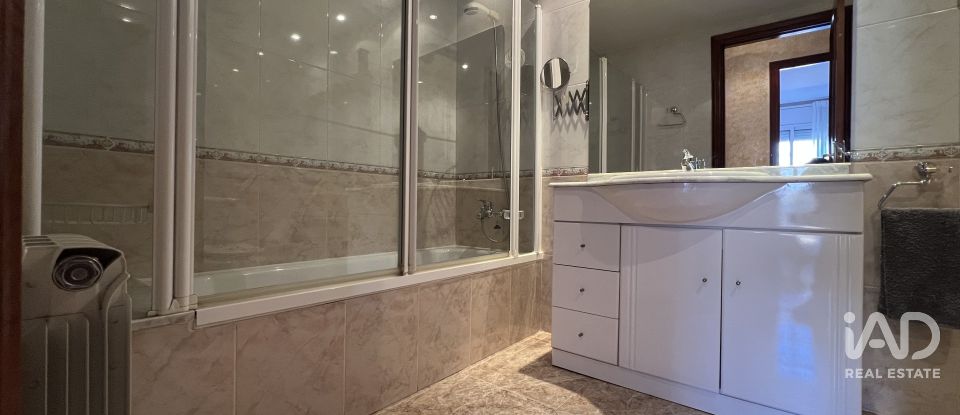 Appartement 4 chambres de 128 m² à Caldes de Montbui (08140)