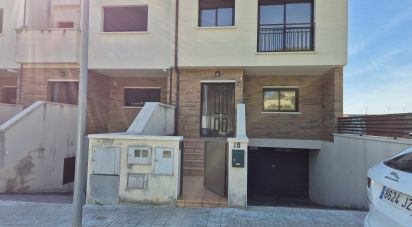 Casa 4 habitaciones de 205 m² en Banyeres del Penedès (43711)