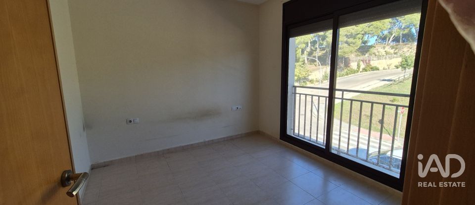 Casa 4 habitaciones de 205 m² en Banyeres del Penedès (43711)