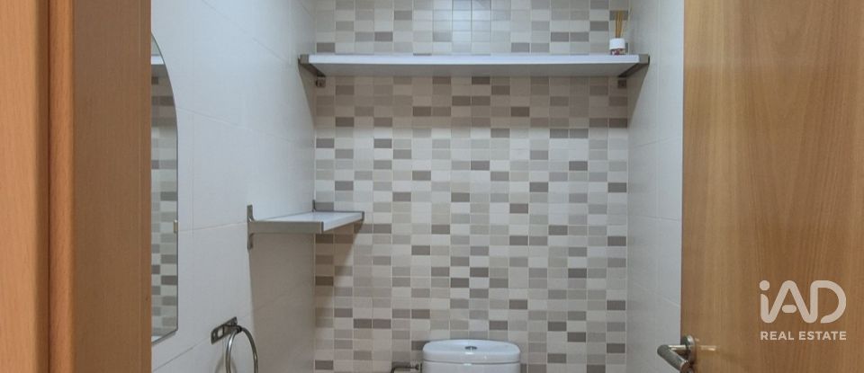 Casa 4 habitaciones de 205 m² en Banyeres del Penedès (43711)