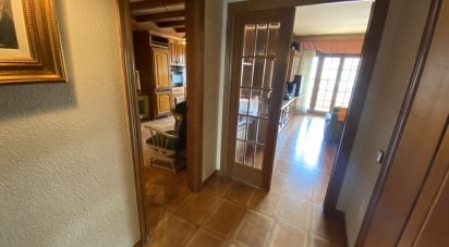 Apartment 4 bedrooms of 171 m² in Parets del Vallès (08150)