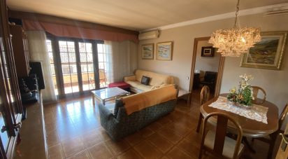 Apartment 4 bedrooms of 171 m² in Parets del Vallès (08150)