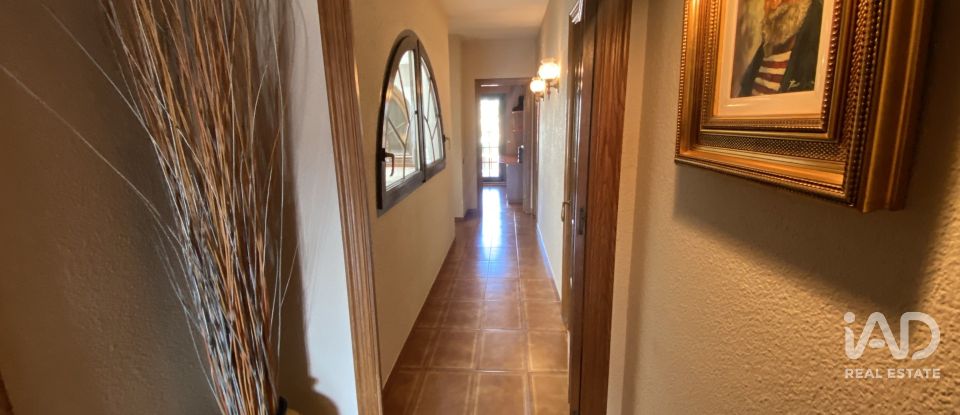 Pis 4 habitacions de 171 m² a Parets del Vallès (08150)