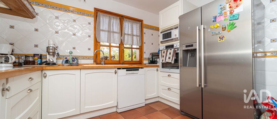 Châlet 4 chambres de 223 m² à Carbajal de La Legua (24196)