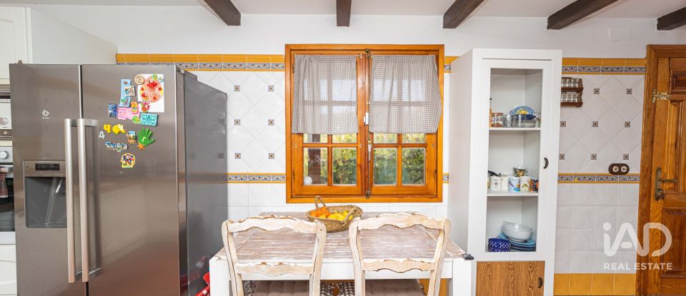 Châlet 4 chambres de 223 m² à Carbajal de La Legua (24196)