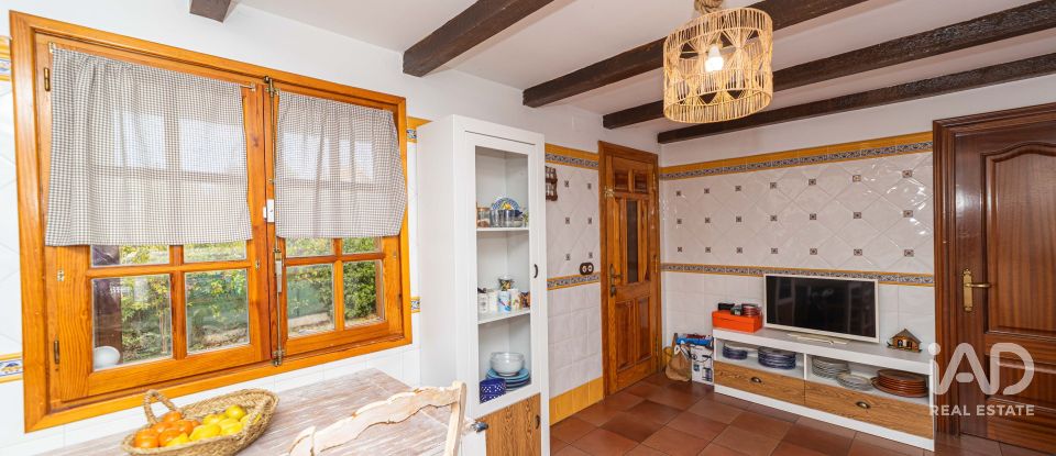 Châlet 4 chambres de 223 m² à Carbajal de La Legua (24196)