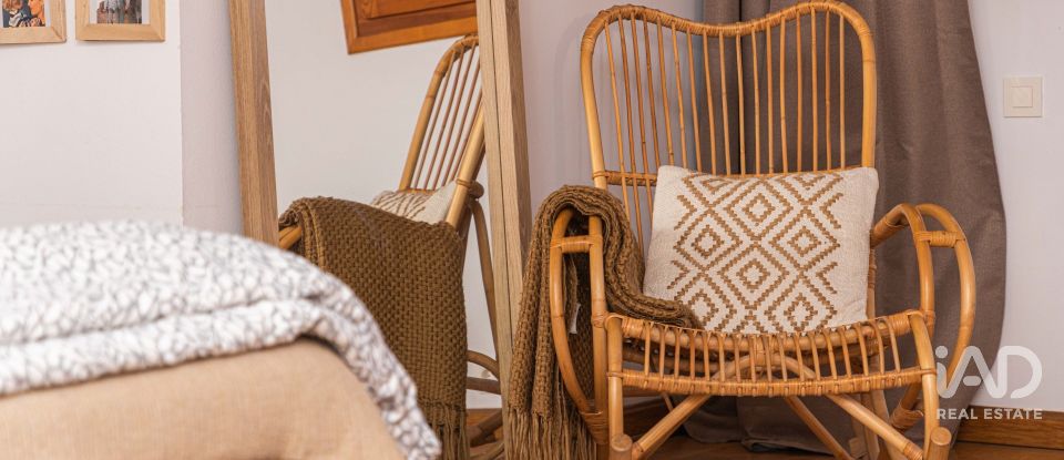 Châlet 4 chambres de 223 m² à Carbajal de La Legua (24196)