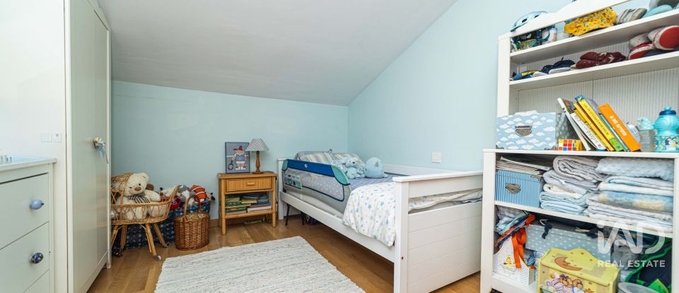 Châlet 4 chambres de 223 m² à Carbajal de La Legua (24196)