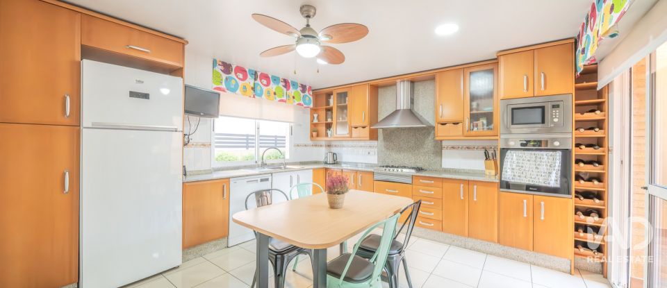 Apartment in house  6 bedrooms of 360 m² in Alicante/Alacant (03540)