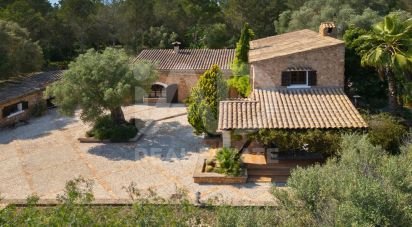 Cottage 4 bedrooms of 310 m² in Sencelles (07140)