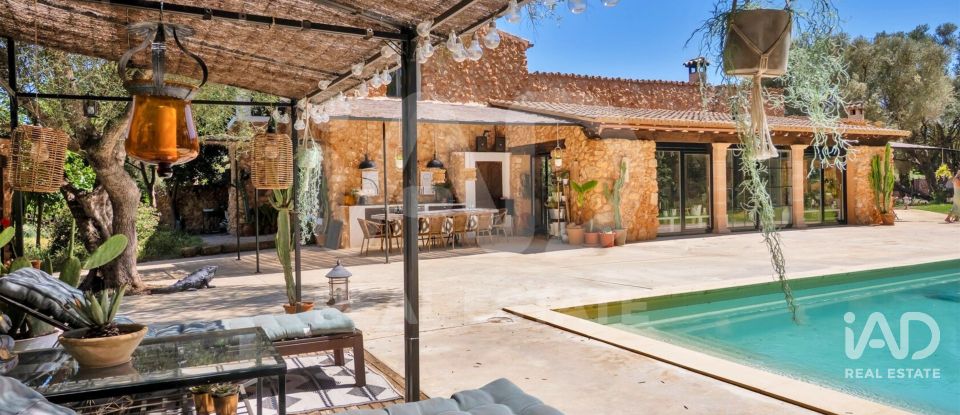 Châlet 4 chambres de 310 m² à Sencelles (07140)