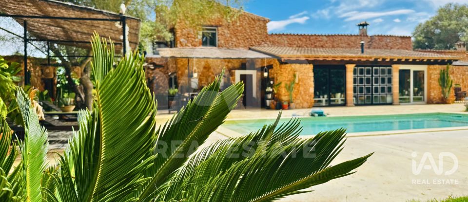 Châlet 4 chambres de 310 m² à Sencelles (07140)