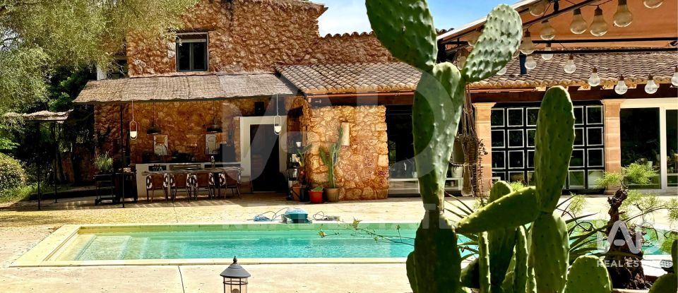 Châlet 4 chambres de 310 m² à Sencelles (07140)