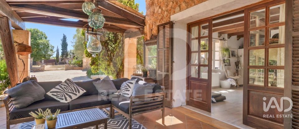 Châlet 4 chambres de 310 m² à Sencelles (07140)