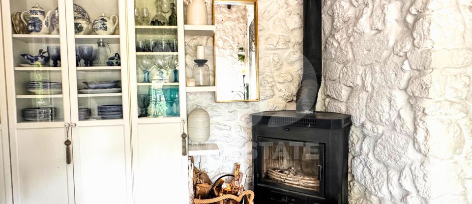 Châlet 4 chambres de 310 m² à Sencelles (07140)