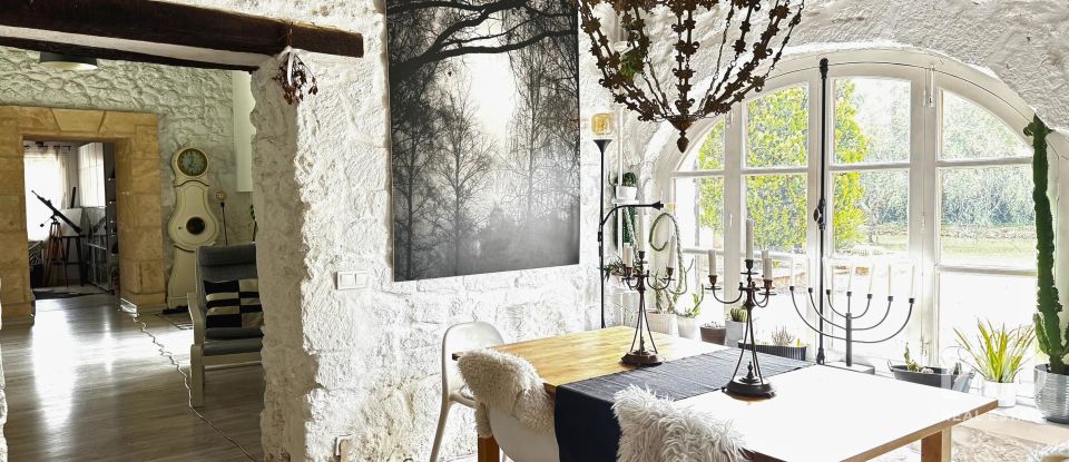 Châlet 4 chambres de 310 m² à Sencelles (07140)