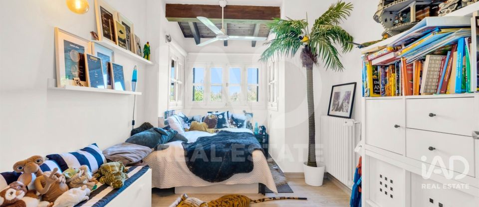 Châlet 4 chambres de 310 m² à Sencelles (07140)