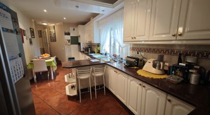 Cottage 4 bedrooms of 398 m² in Villamartin (03189)