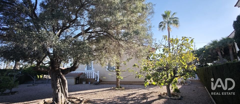 Casa de muntanya 4 habitacions de 398 m² a Villamartin (03189)