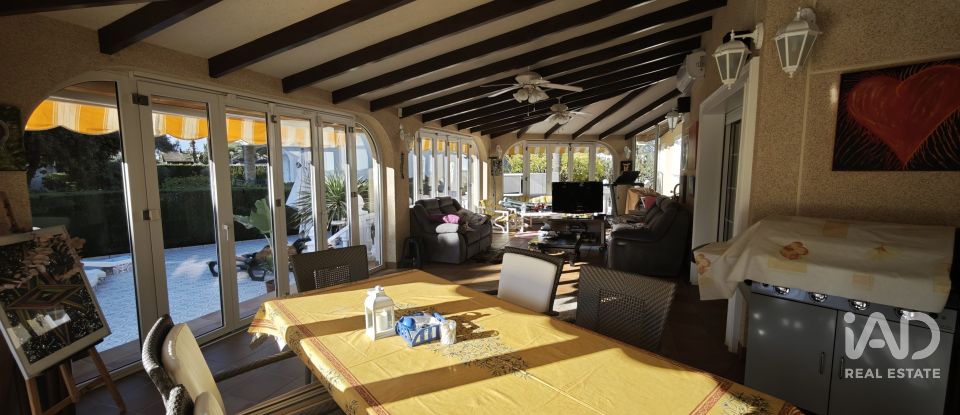 Casa de muntanya 4 habitacions de 398 m² a Villamartin (03189)