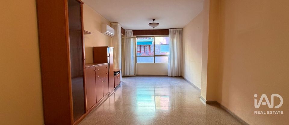 Piso 3 habitaciones de 121 m² en Alicante/Alacant (03012)