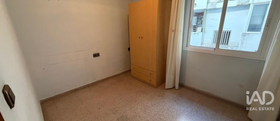 Piso 3 habitaciones de 121 m² en Alicante/Alacant (03012)