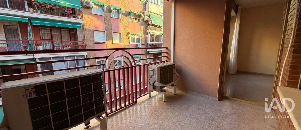 Piso 3 habitaciones de 121 m² en Alicante/Alacant (03012)