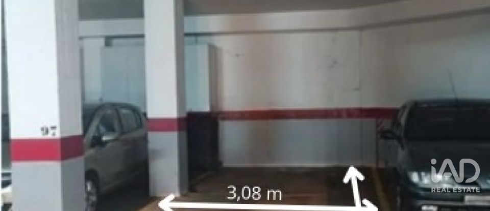 Piso 3 habitaciones de 121 m² en Alicante/Alacant (03012)