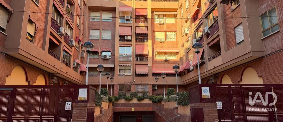 Piso 3 habitaciones de 121 m² en Alicante/Alacant (03012)