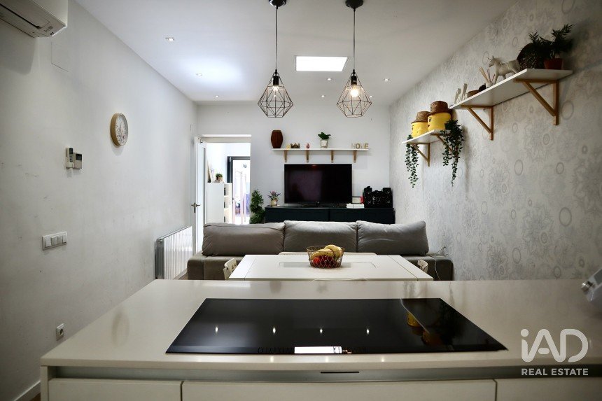 Casa/villa 3 habitacions de 142 m² a Cerdanyola del Vallès (08290)