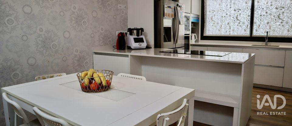 Casa/villa 3 habitacions de 142 m² a Cerdanyola del Vallès (08290)