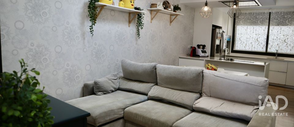 Casa/villa 3 habitacions de 142 m² a Cerdanyola del Vallès (08290)