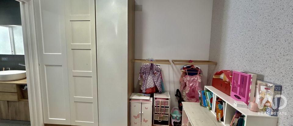 Casa/villa 3 habitacions de 142 m² a Cerdanyola del Vallès (08290)