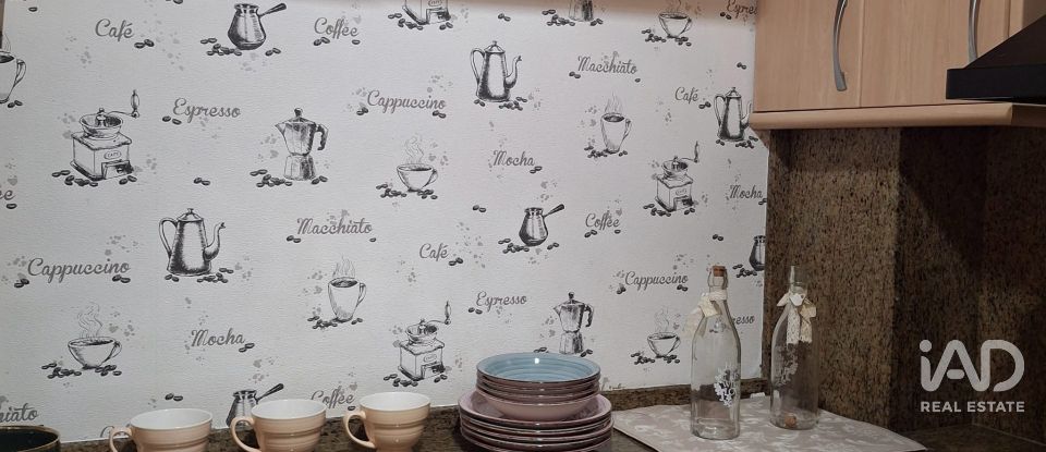 Dúplex 2 habitacions de 111 m² a Terrassa (08227)