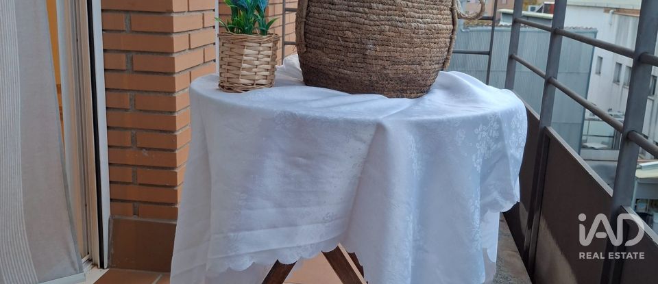 Dúplex 2 habitacions de 111 m² a Terrassa (08227)