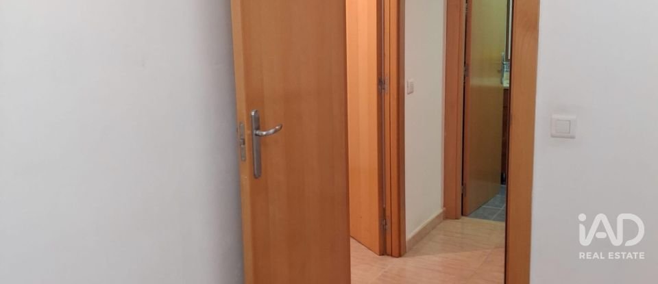 Dúplex 2 habitacions de 111 m² a Terrassa (08227)