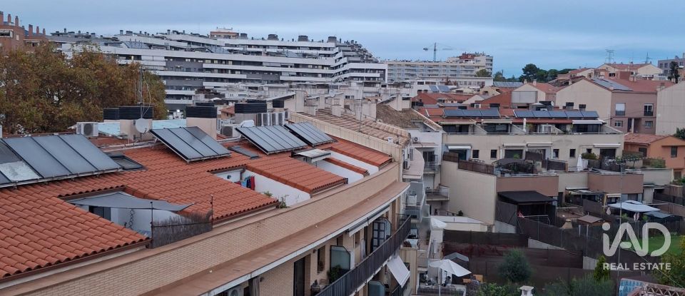 Dúplex 2 habitacions de 111 m² a Terrassa (08227)