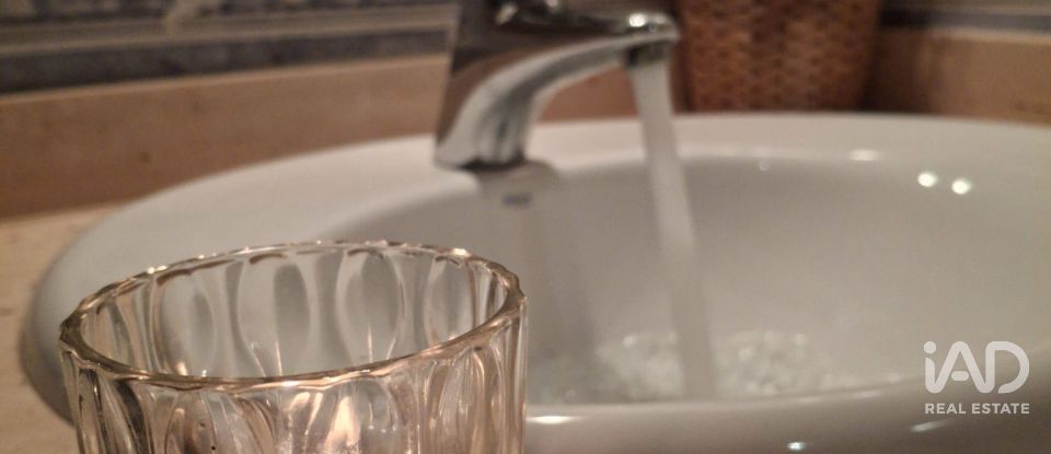 Dúplex 2 habitacions de 111 m² a Terrassa (08227)