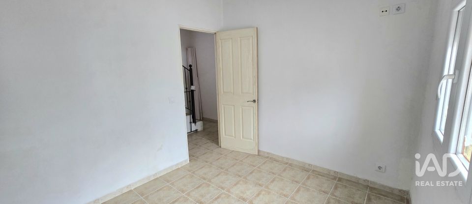 Village house 3 bedrooms of 129 m² in Sisante (16700)