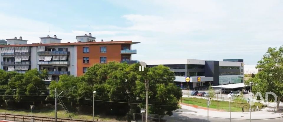 Apartment 4 bedrooms of 119 m² in Montcada i Reixac (08110)