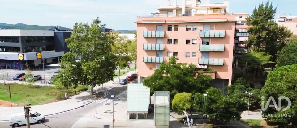 Apartment 4 bedrooms of 119 m² in Montcada i Reixac (08110)
