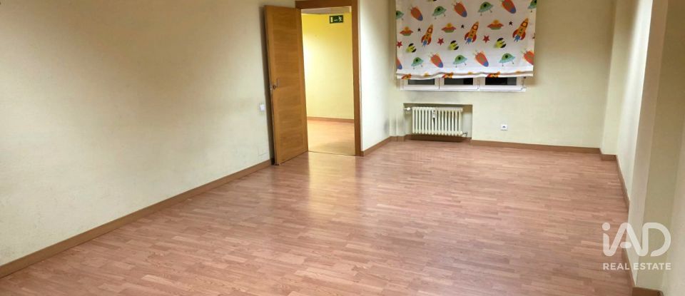 Appartement 5 chambres de 200 m² à León (24002)